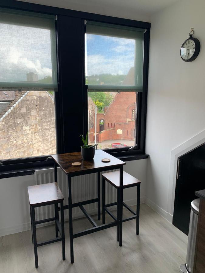 Lovely 2 Bedroom Apartment In Central Location Greenock Luaran gambar